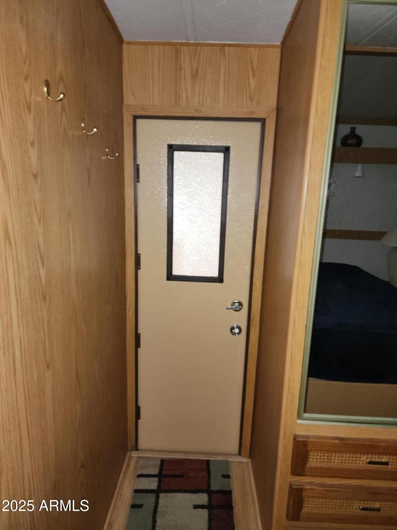 47. Indoor access to Arizona Room