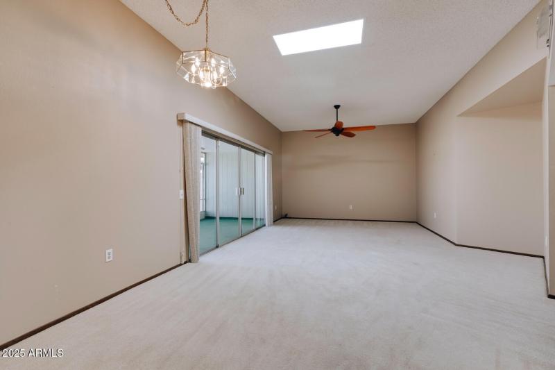 17423 N 105th Ave Sun City AZ-large-025-