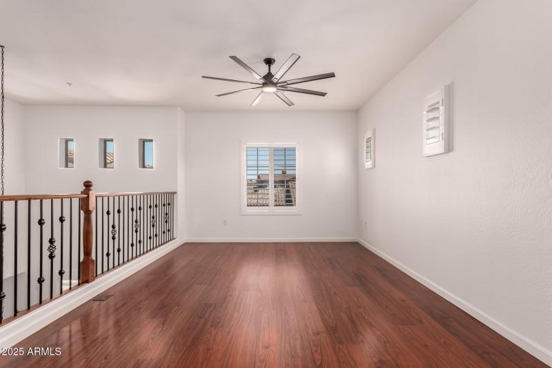 Loft/Den/Entertainment Room