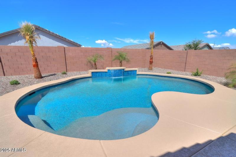 4aa2f102-89e5-4538-88f8-8aae91eb0241