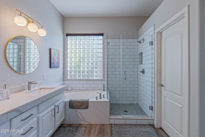 Primary Bath soaking tub