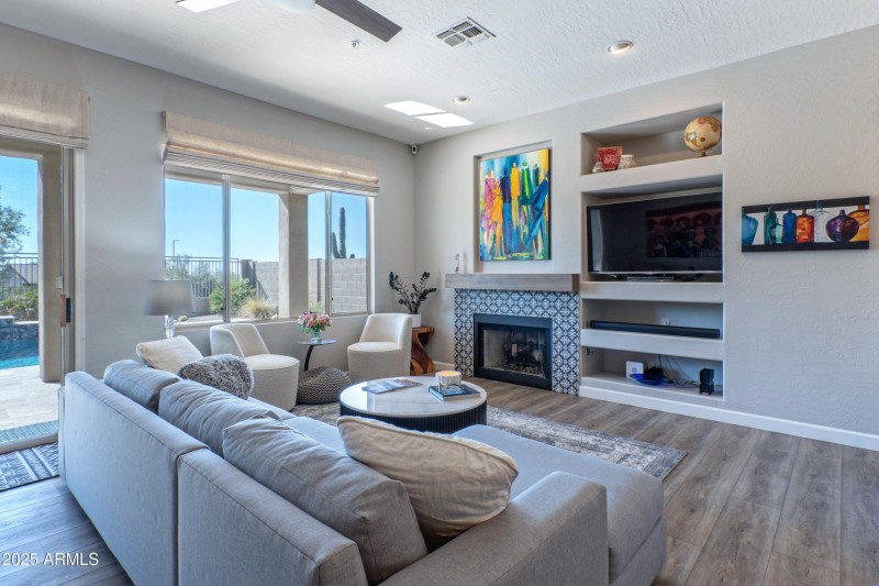 Living Room with Gas Fireplace