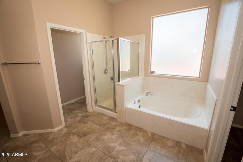 1804 Prairie Grass Dr 10-03-2025 (51)