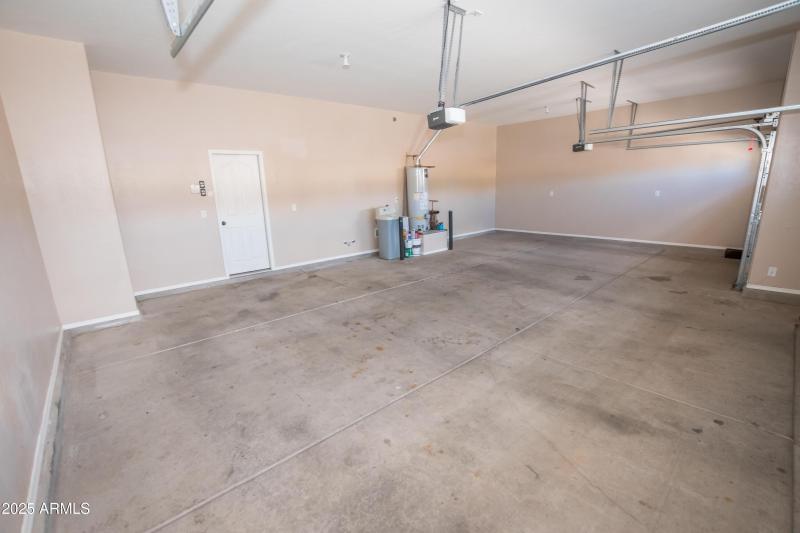 1804 Prairie Grass Dr 10-03-2025 (74)