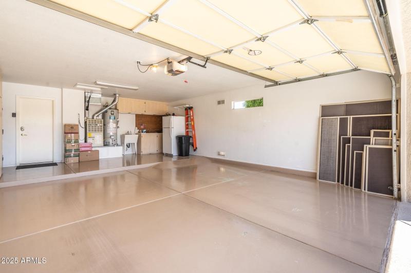 35-web-or-mls-QVB02263-HDR