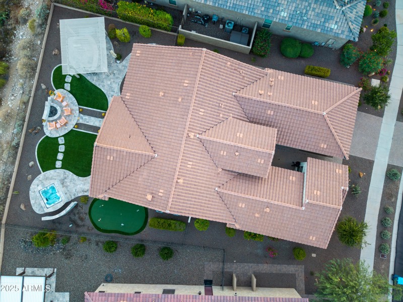 DJI_20251002180208_0253_D