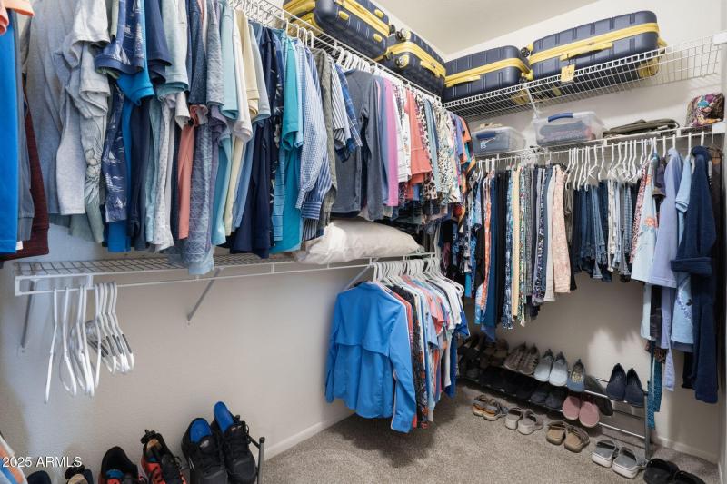 10-web-or-mls-QVB02136