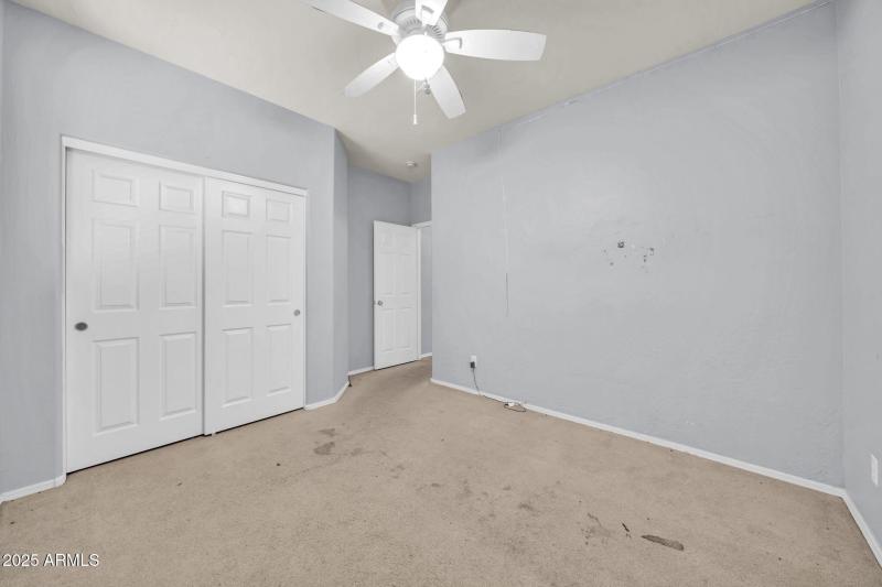 17018 W Tonbridge St-25