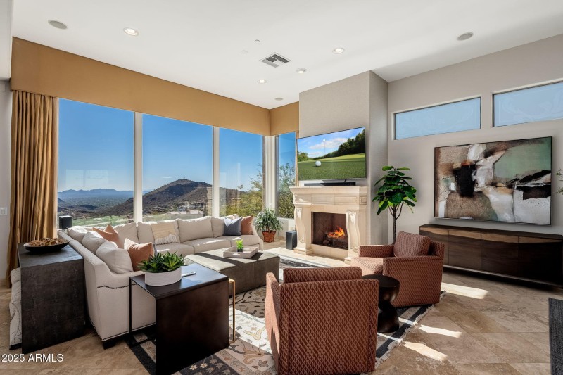 10826 N Skyline Dr - 07