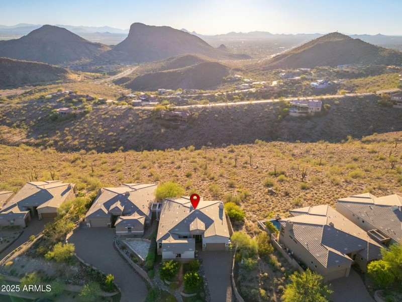 10826 N Skyline Dr - 78