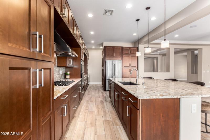 Abundance of counter space