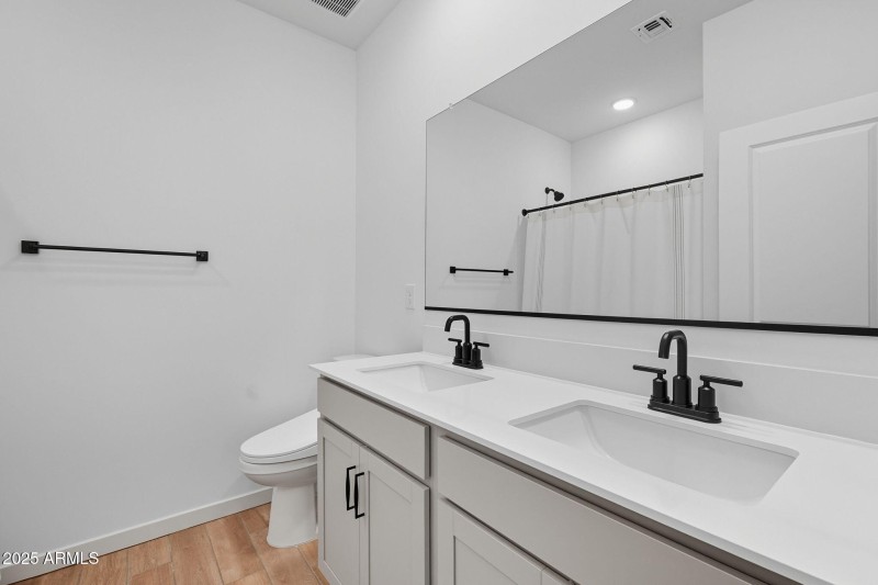 35-web-or-mls-Red-35