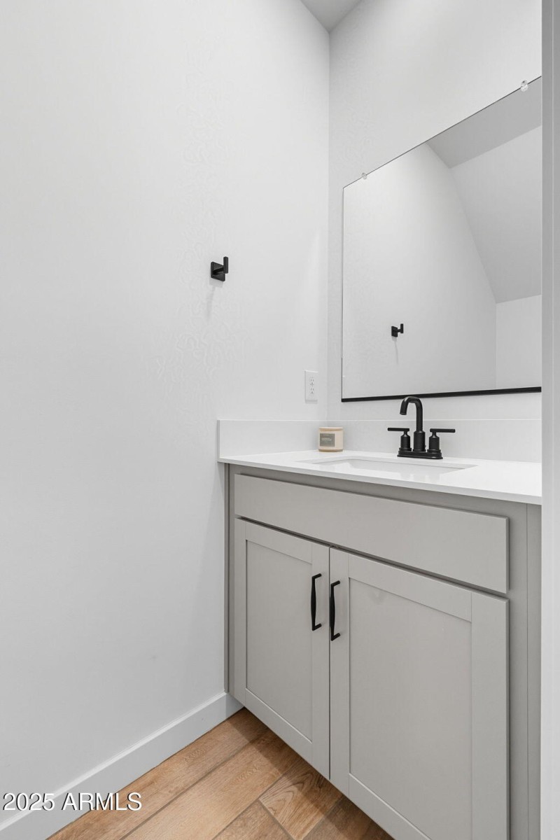 20-web-or-mls-Red-20