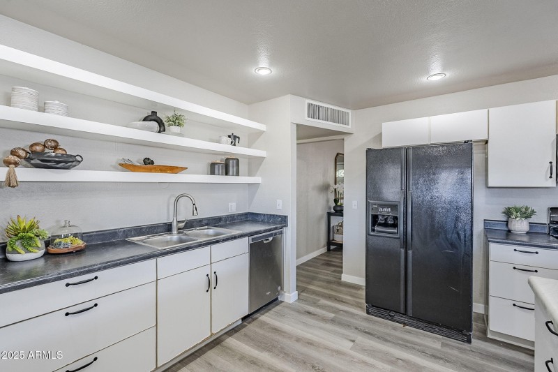 17-web-or-mls-Dianna-17