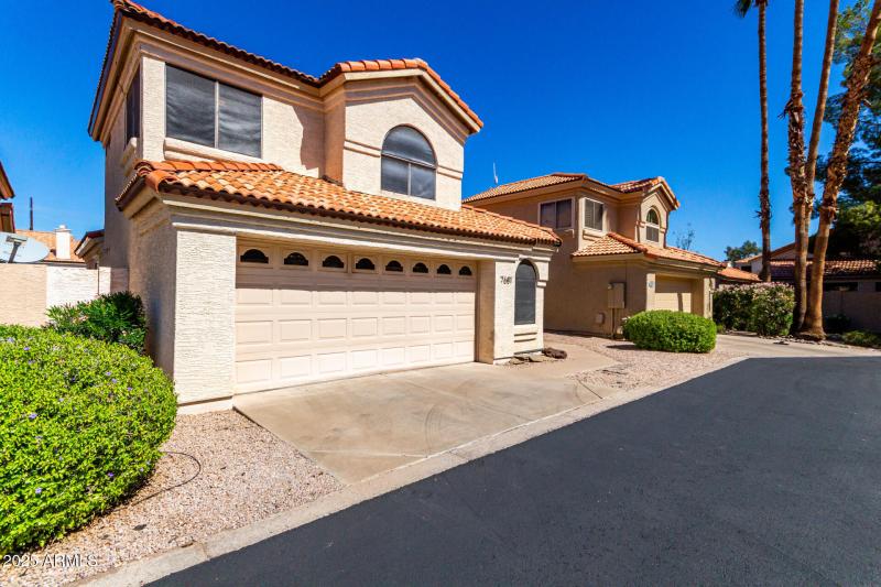 LOCATED ON QUIET CUL-DE-SAC