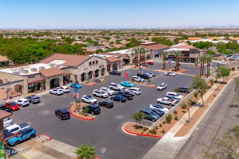 Sunrise Market at Verrado