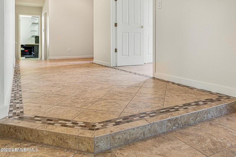 20250326185840012595000000-o