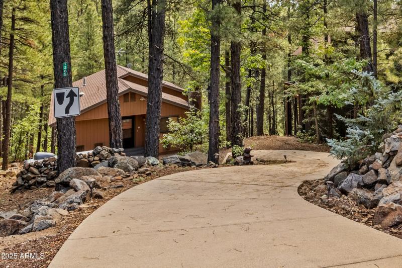 1265 E Cougar, Munds Park-2