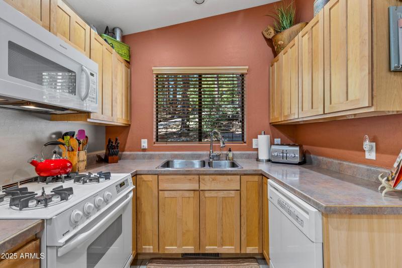 1265 E Cougar, Munds Park-11