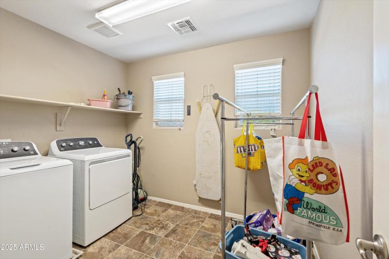 29-Laundry Room