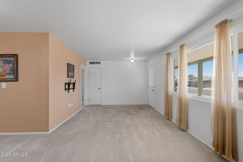 8-web-or-mls-Clair-8