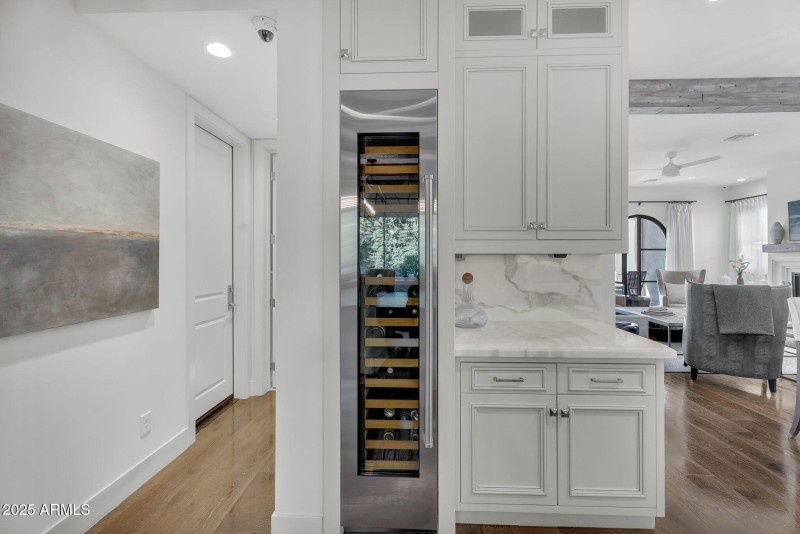 23-web-or-mls-North 39th-22