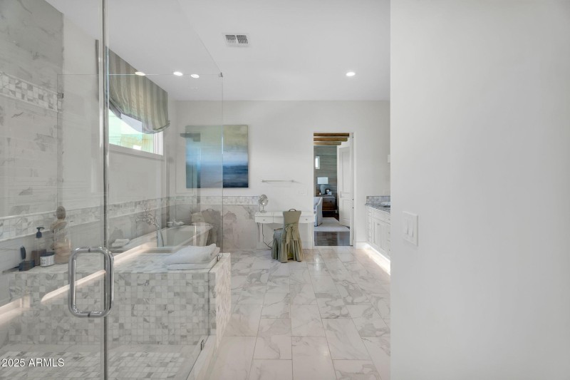 37-web-or-mls-North 39th-41