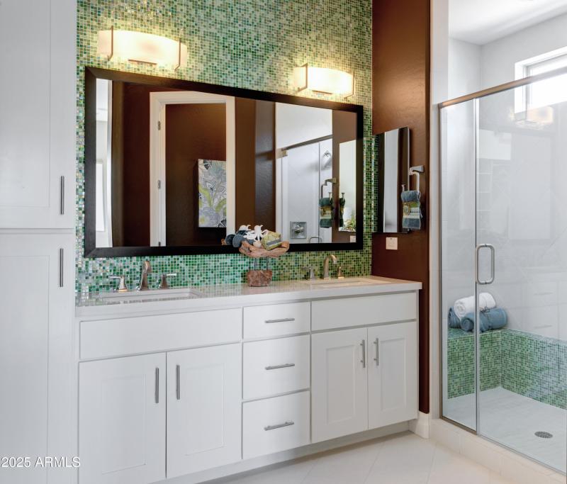 Secondary Primary bath