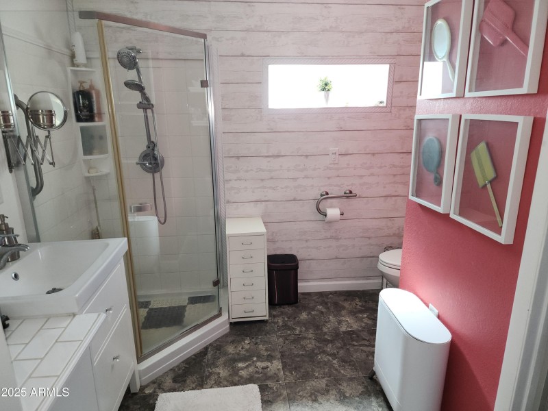 44. Master Bath looking South