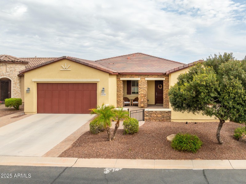 41710 W Harvest Moon Dr-0123-HDR