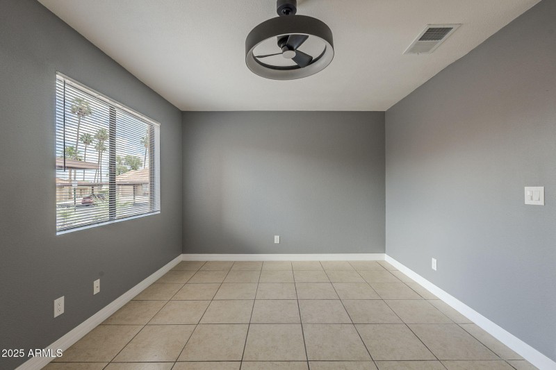 8-web-or-mls-Baseline-8