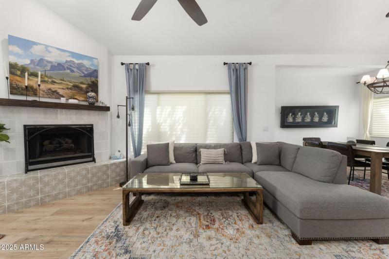 9-web-or-mls-DSC06392 copy