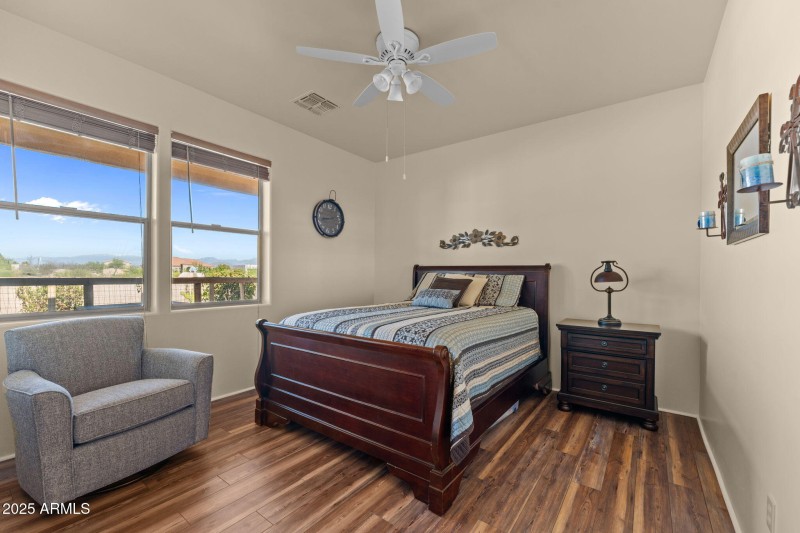 16-web-or-mls-DSC05752