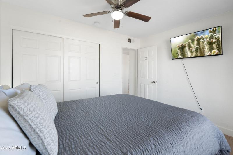 14-web-or-mls-Photo Oct 03 2025, 1 06 20