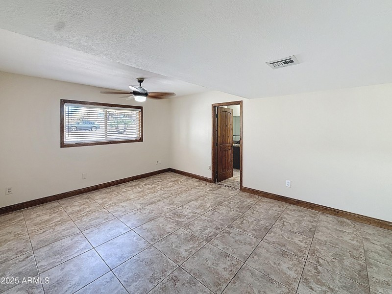 Primary room w/new paint