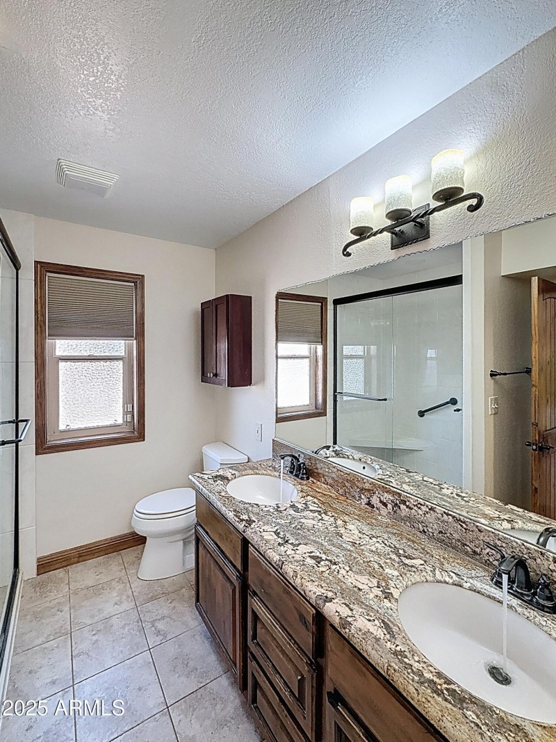 Double sinks in Primary