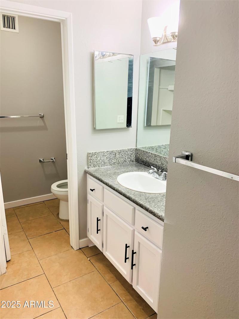 Unit #1 - Primary Bathroom