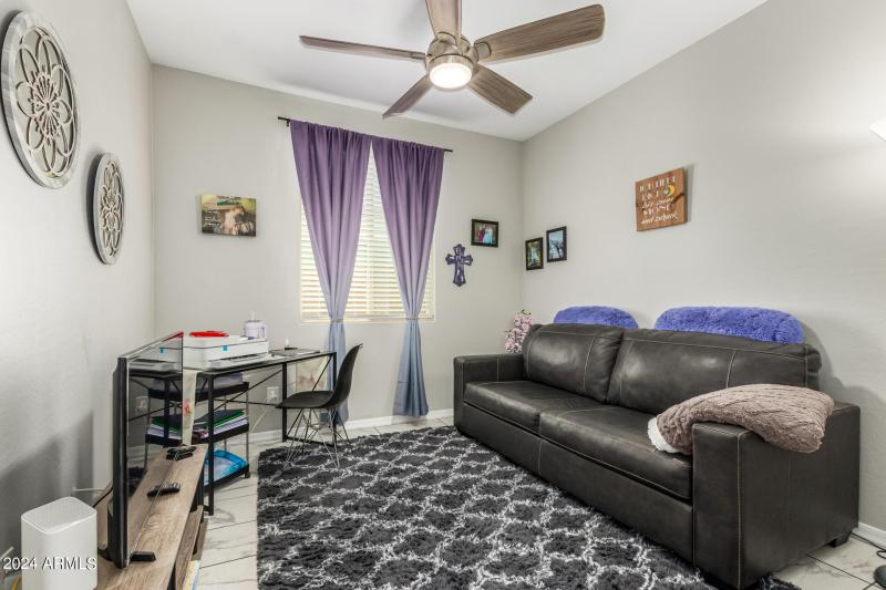 0033-30 - San Miguel