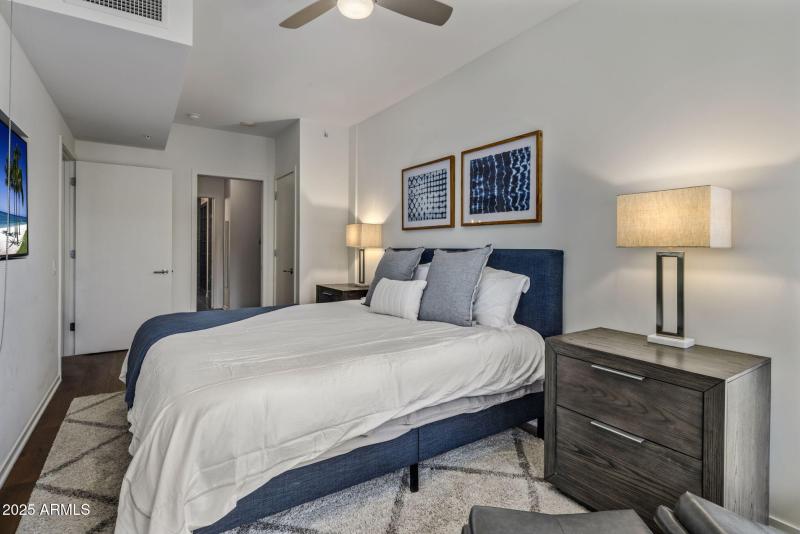 7120 E KIERLAND BLVD 703