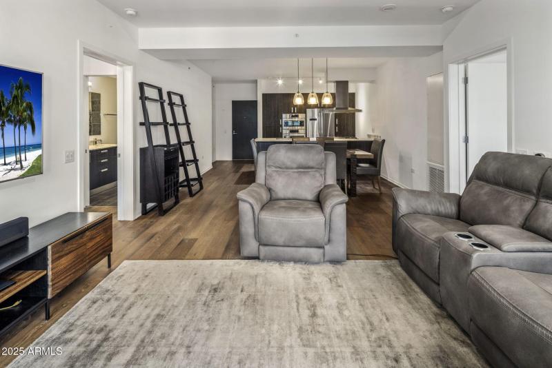 7120 E KIERLAND BLVD 703