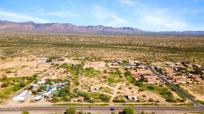 11-web-or-mls-22055 W Sunrise Dr-11