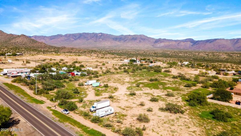 15-web-or-mls-22055 W Sunrise Dr-13