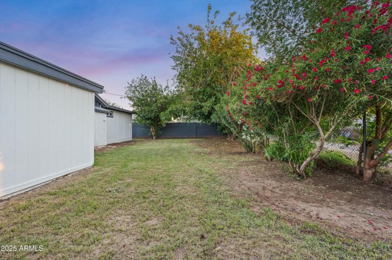 7528 N 60th Ave Glendale AZ 85301-18