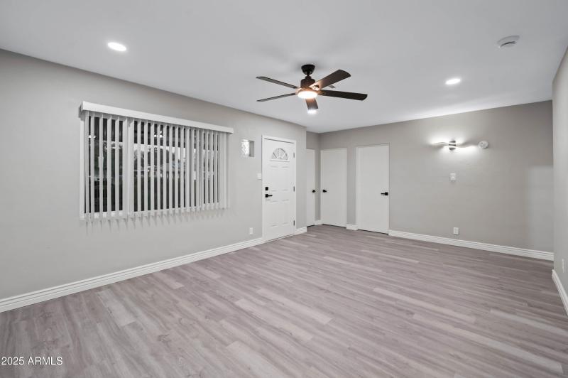 7528 N 60th Ave Glendale AZ 85301-34