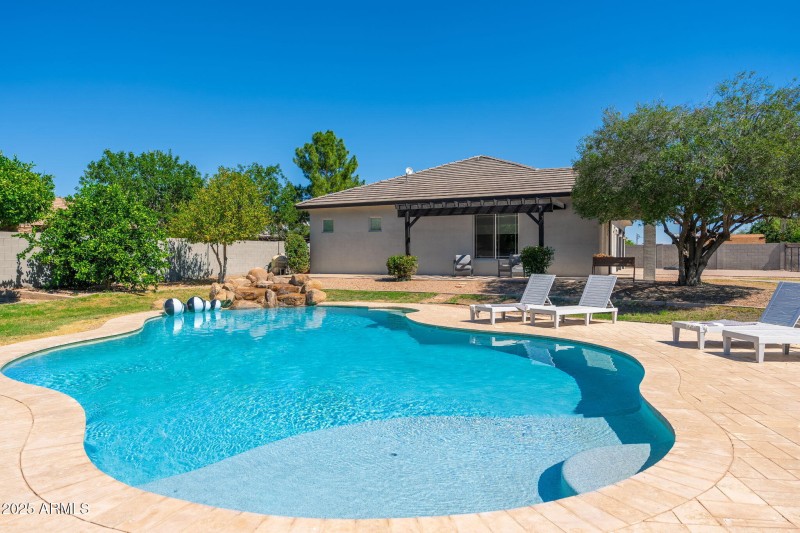 22807 S 179th St - 54