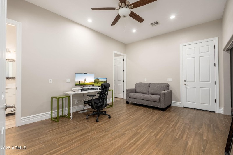 22807 S 179th St - 70