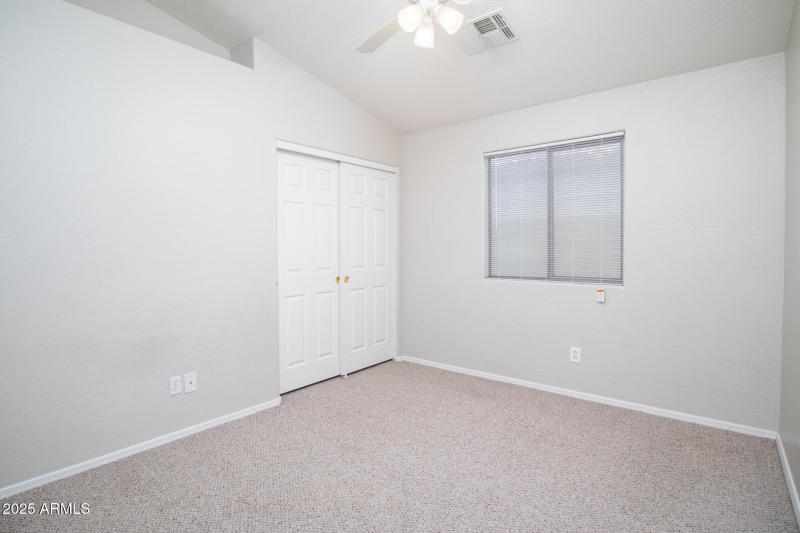 3717 W Santa Cruz Ave-26