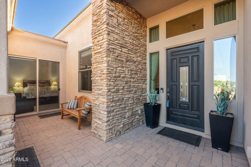 10826 N Skyline Dr - 03