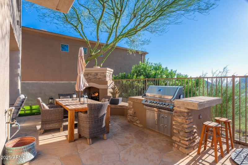 10826 N Skyline Dr - 47