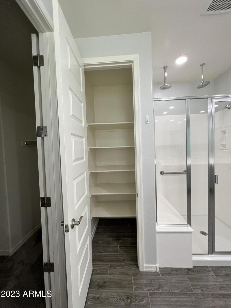 Main Bath Storage
